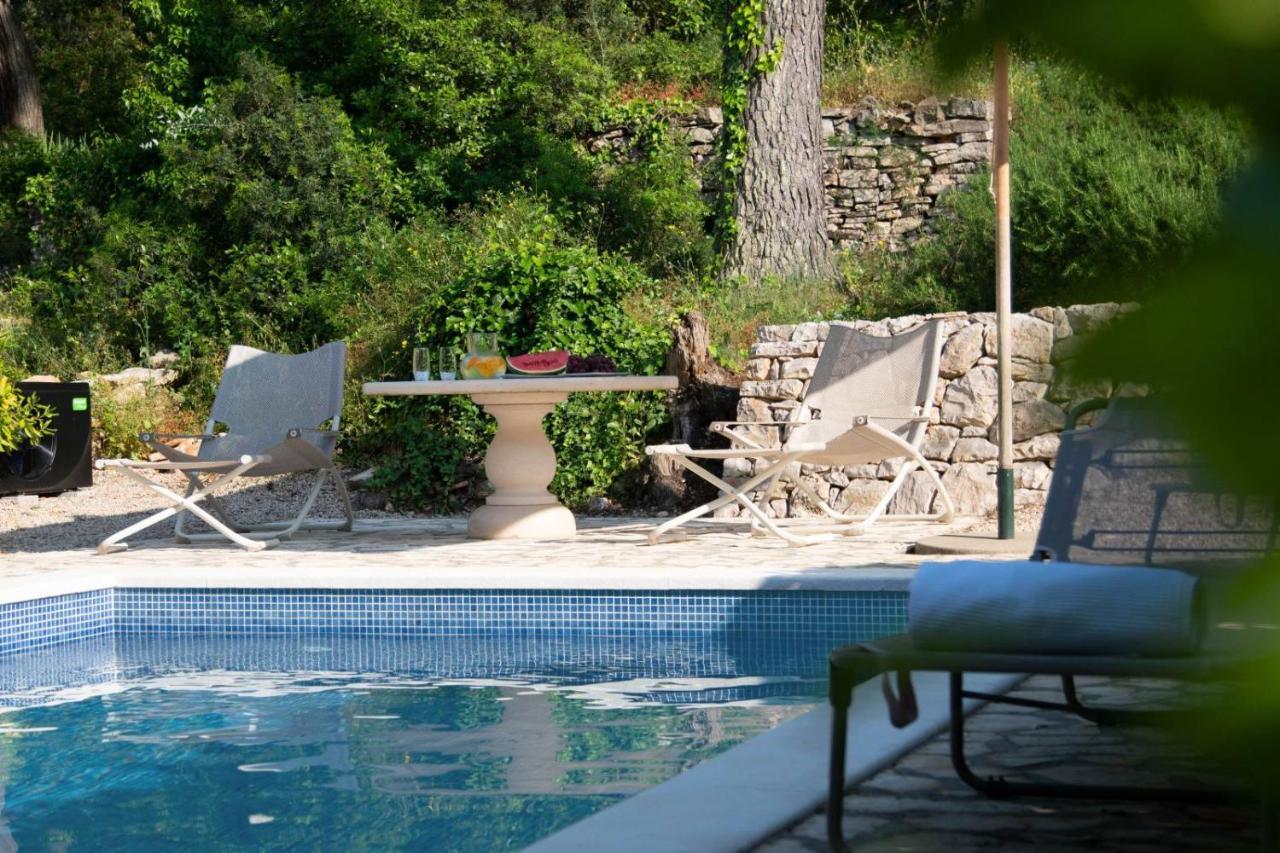 Del Mar: Luxury Seaside Retreat With Heated Pool And Kayaks Villa