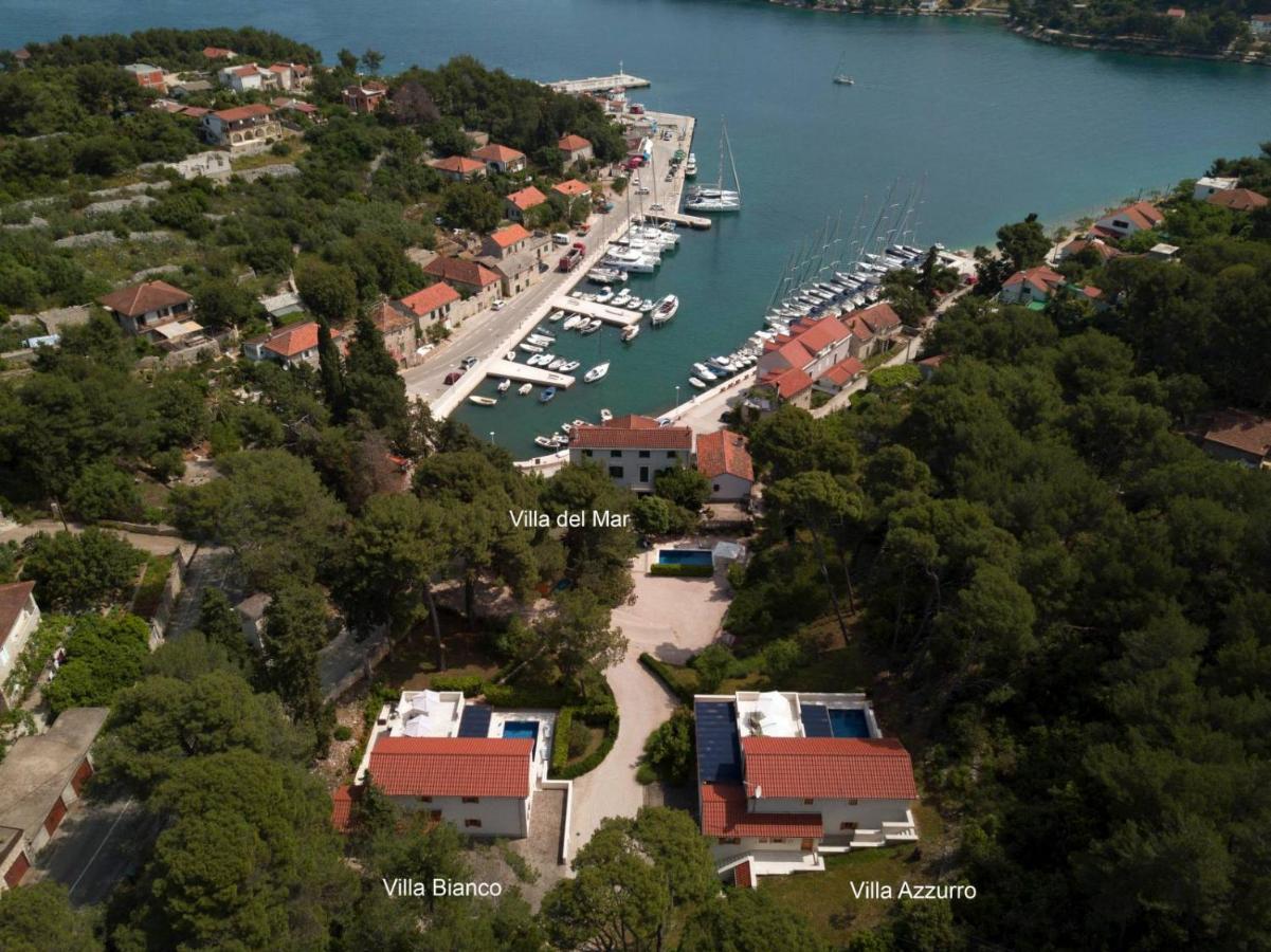 Villa Del Mar: Luxury Seaside Retreat With Heated Pool And Kayaks *