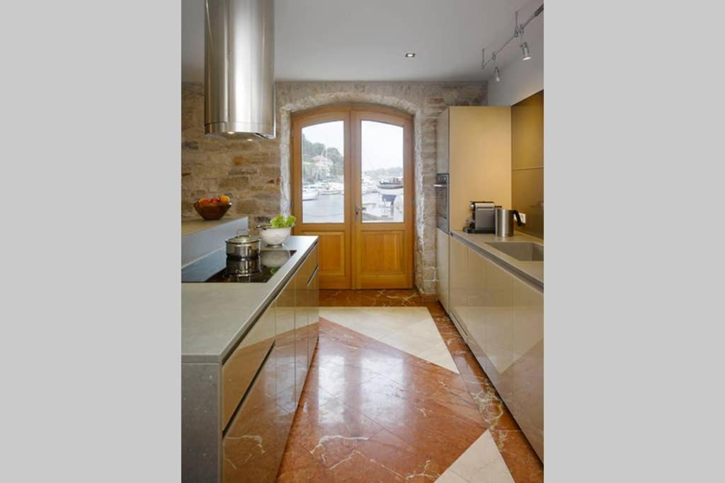 Del Mar: Luxury Seaside Retreat With Heated Pool And Kayaks *